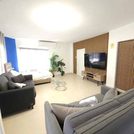Barak Royal Suites 20 Garden Jacuzzi - ג'קוזי בחצר Эйлат Экстерьер фото